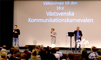 Bild på Gunilla Thunberg och Thomas Kollberg  som står på scen och talar till publiken