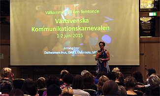 Bild på konferens scenen