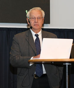 Rurik Löfmark, pensionerad hjärtöverläkare och docent i medicinsk etik.