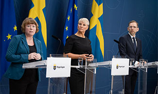 Malin Danielsson, seniorpolitisk talesperson, äldre- och socialförsäkringsminister Anna Tenje, socialminister Jakob Forssmed