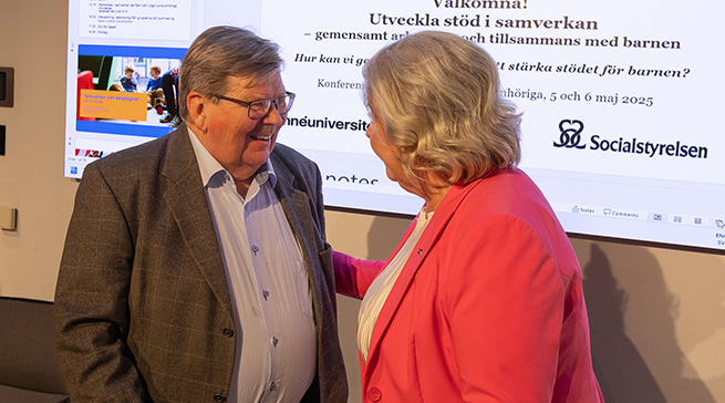 Lennart Magnusson och socialtjänstminister Camilla Waltersson Grönvall.